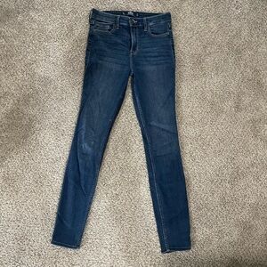 Hollister skinny jeans